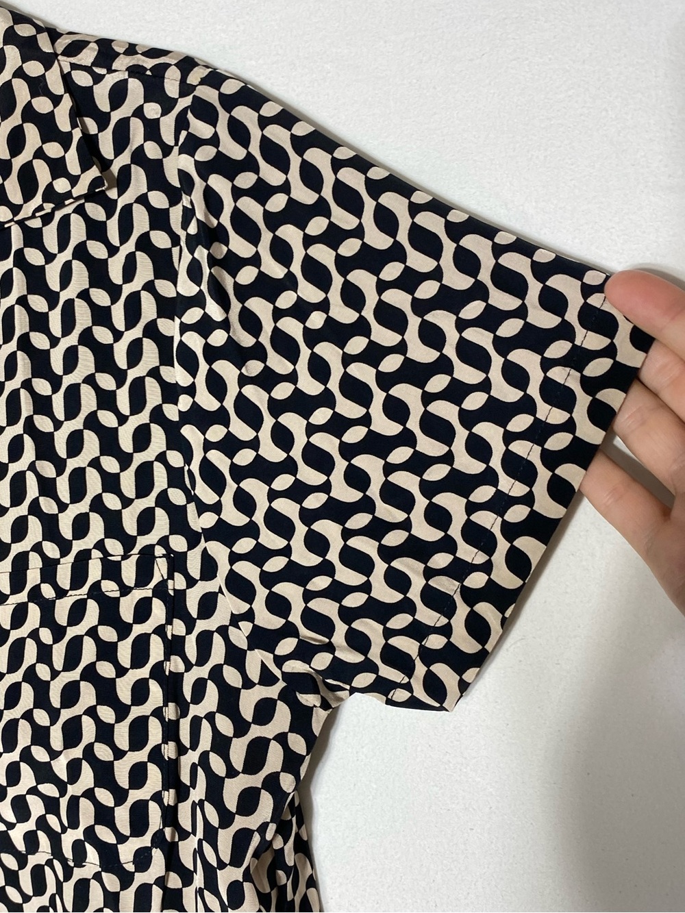 Faithfull the Brand Black & Beige Geometric Short Sleeve Button Down - Picture 10 of 15